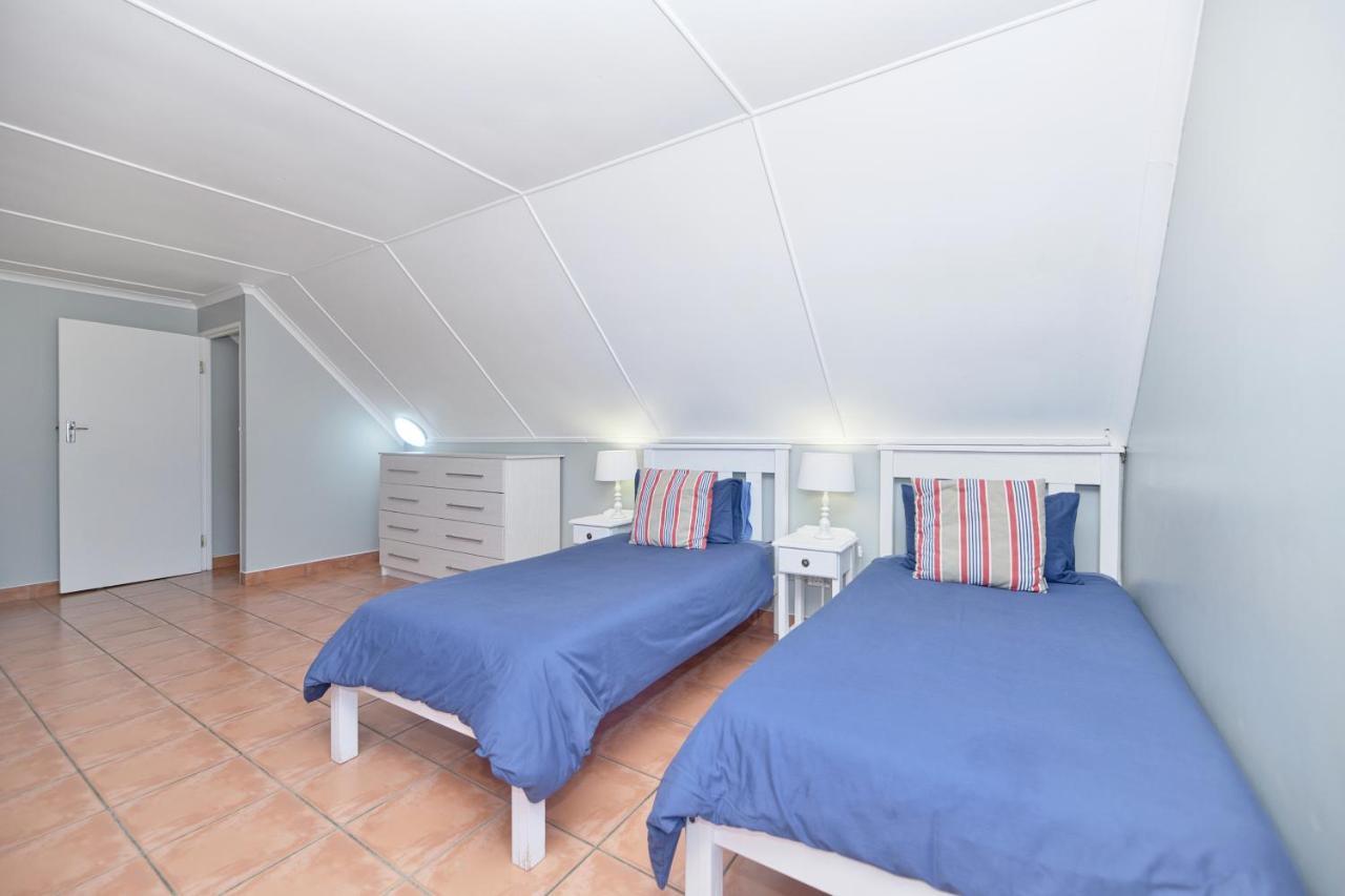 Struisbaai Holiday Home Exterior photo
